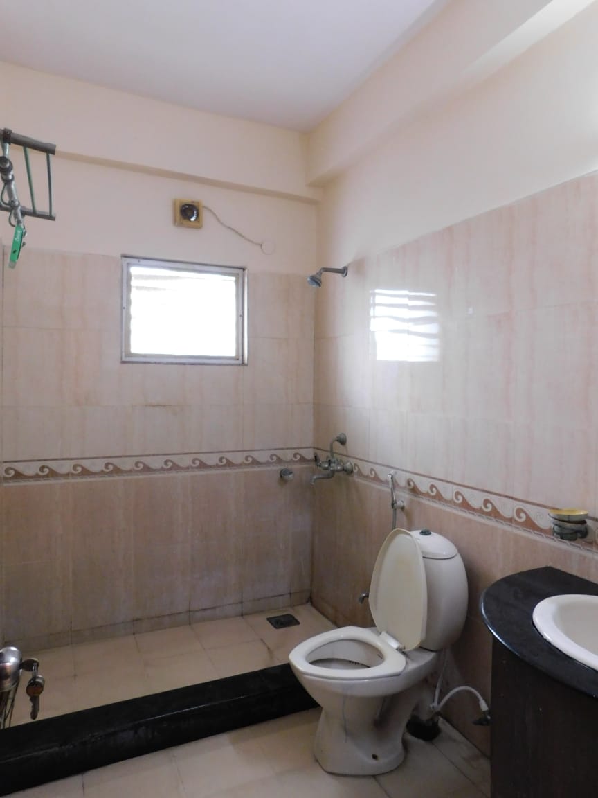 3 BHK FLAT FOR SALE AT R.
